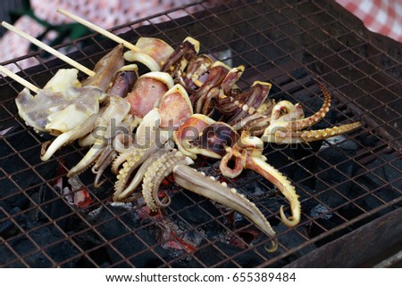 Squid grill on the strove