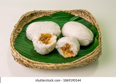 Sri Lankan Milk Rice With Sweetened Coconut Aka 