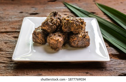 Sri Lankan Style Sour Fish Curry Aka Ambulthiyal