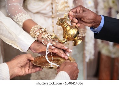 Sri Lankan Traditional Wedding Rituals