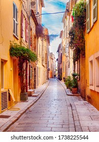 Saint Tropez Images Stock Photos Vectors Shutterstock