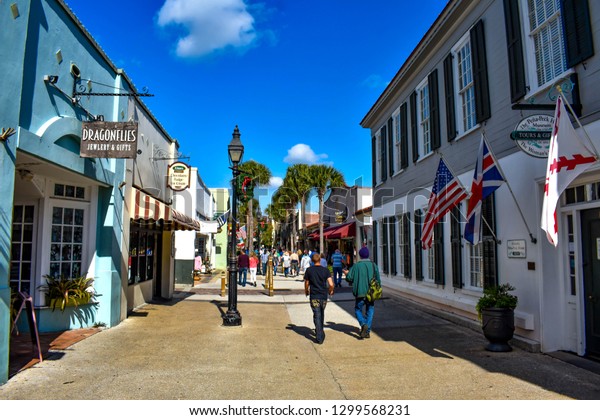 St. Augustine, Florida. January 26 , 2019 .
People enjoying colonial experience in St. George St. in Old Town
at Florida's Historic Coast 
