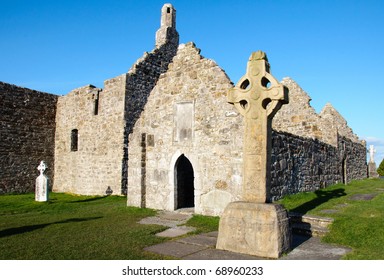 St Ciarans Cathedral Celtic Cross Stock Photo 68960233 | Shutterstock