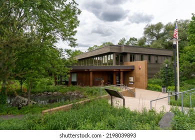 St Croix Falls, Wisconsin -2022: Saint Croix National Scenic Riverway Visitor Center. US National Park Service Seasonal Visitor Center Where Visitors Can View Exhibits And Pick Up Park Publications.