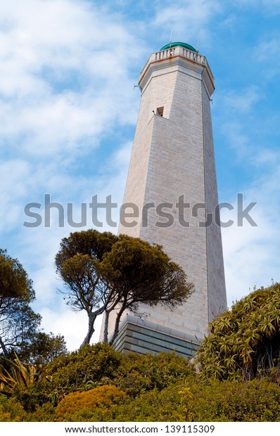 lighthouse cap ferrat