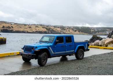 Jeep Gladiator Images Stock Photos Vectors Shutterstock