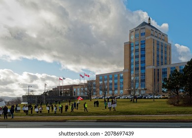 ST. JOHN'S, NEWFOUNDLAND AND LABRADOR, CANADA – NOVEMBER 20, 2021.  Citizens Protesting Vaccine Mandates For COVID At The House Of Assembly, Taken On November 20, 2021, In St. John's.