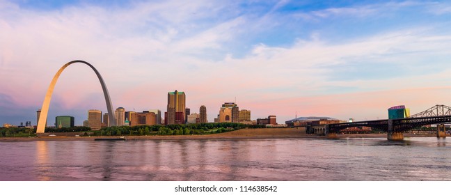 St. Louis From Arch To Eads Bridge