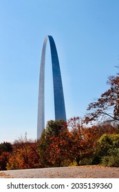 St. Louis Arch, Trees In Foreground