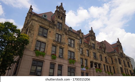 St. Louis City Hall - ST. LOUIS, USA - JUNE 19, 2019