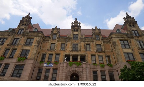 St. Louis City Hall - ST. LOUIS, USA - JUNE 19, 2019