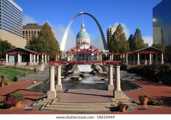 St Louis City Landmark Stock Photo 18650449 | Shutterstock