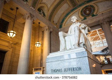 St. Louis, Missouri - December 18,2008 : Thomas Jefferson Memorial At Missouri History Museum In St. Louis, Missouri, USA On December 18,2008