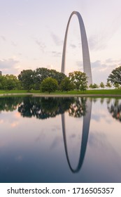 St. Louis, Missouri, USA Park View In The Morning.