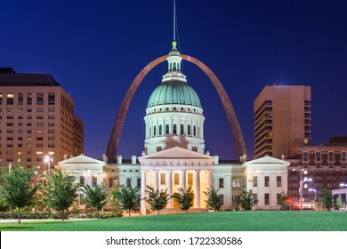 St. Louis, Missouri, USA  park and citycape with the old courthouse at night.