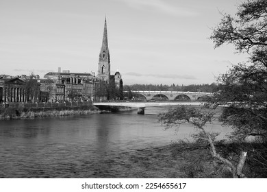 St Matthew's Church is the salient landmark for Perth city. It dominates the River Tay at Perth, It is a frequently photographed landmark which dominates the river side at Perth.