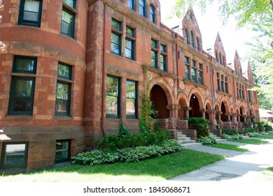 ST PAUL, MINNESOTA / USA - JUNE 05, 2018: Regentrified Cathedral Hill Neighborhood Row Houses. 