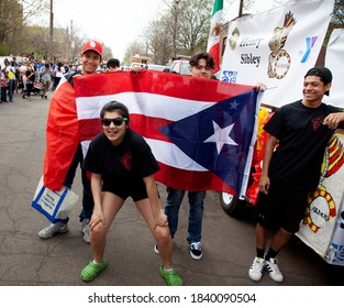 Puerto Rican Teen Girls Selfies
