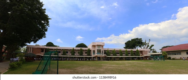 St. Paul Univerisity Of Dumaguete City, Philippines - July 20, 2018: This Is The Highschool Building, Infront Is A Multi-purpose Lawn Use For A Wide Variety Of Activities Such As Football, Mass Demo.