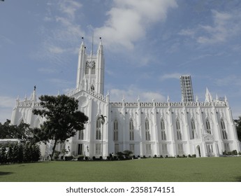 St. Paul's Cathedral, Kolkata: Magnificent Gothic Revival church, a symbol of architectural splendor and spiritual heritage in India. #StPaulsCathedralKolkata #GothicRevival #IndianHeritage