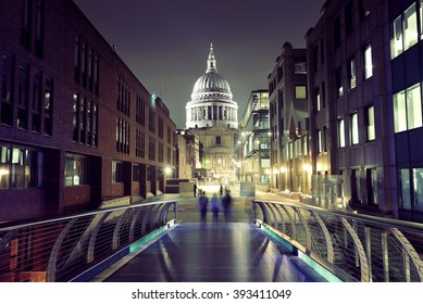 St Pauls Cathedral In London At Night