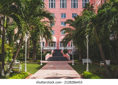 St. Pete Beach Florida - October 22 2020: Don Cesar Hotel, An Iconic Landmark Know For Its Pink Color And Architecture. A Popular Travel Destination An Wedding Venue 