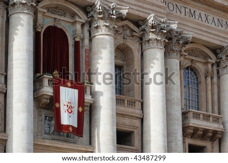 St. Peter's basilica. Balcony where the Pope Benedict XVI spoke to the crowd of faithful in the Christmas Day 2009