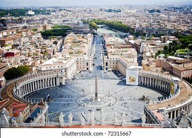 St. Peter's Square From Rome In Vatican State