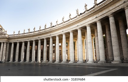 Imagenes Fotos De Stock Y Vectores Sobre St Peters Square