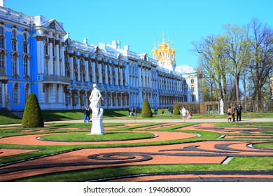 St. Petersburg, 05 05 2019: a garden with statues at the Catherine Palace in Tsarskoye Selo. An 18th century baroque palace and a large park where the imperial family spent their summers.