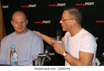 ST. PETERSBURG, RUSSIA, APRIL 13, 2007:  Film Star Jean Claude Van Damme Visited St-Petersburg And Met With A World Champion On 