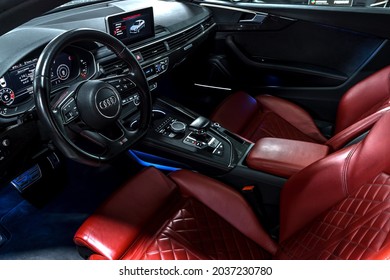 Audi S5 Images Stock Photos Vectors Shutterstock