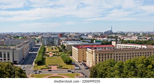 ST. PETERSBURG, RUSSIA - AUGUST 04, 2022: Photo Of Urban Landscape. History Center. View Of Shpalernaya Street, Kikiny Chambers Square, Rastrelli Square From Above