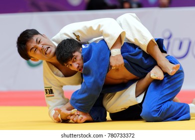 ST. PETERSBURG, RUSSIA - DECEMBER 16, 2017: Final Fight Soichi Hashimoto, Japan (white) Vs Lasha Shavdatuashvili, Georgia During Judo World Masters Tour. Hashimoto Won Gold Medal