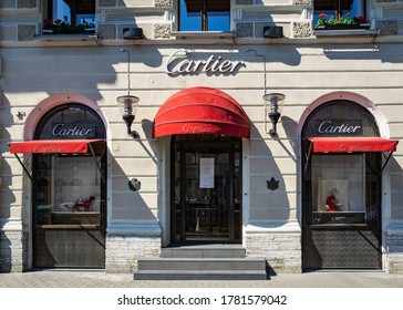 St Petersburg, Russia, july 18, 2020. Cartier store view. Shop window display with red panther