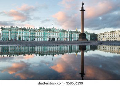 St. Petersburg. Winter Palace. Palace Square. Reflection