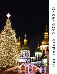 St. Sophia Cathedral, Christmas market, and main Kyiv