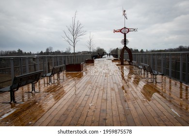 St. Thomas, Ontario, Canada - December 4, 2019: St. Thomas Elevated Park In The Rain. First Elevated Park In Canada On A Former Michigan Central Railroad Bridge.