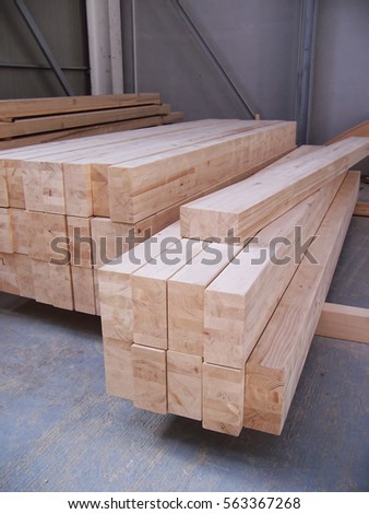 Stack wood beams in the factory
