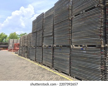 3,619 Stack scaffolding Images, Stock Photos & Vectors | Shutterstock