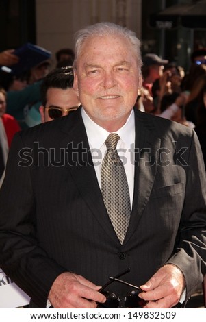 Stacy Keach gladiator