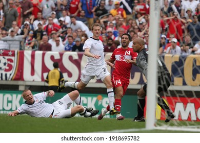 Stadler American Financial Field In Philadelphia On May 29, 2010, The Football Match Played Between Turkey Won 2-1. (L) Jay DeMerit (15) Goodson
Arda Turan