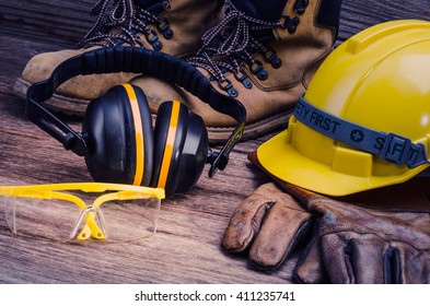 5,328 Safety Gear Kit Images, Stock Photos & Vectors | Shutterstock