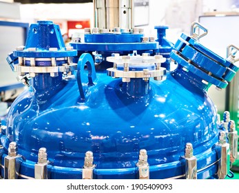 Standard laboratory chemical glass reactor