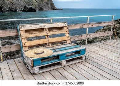 Wooden Pallet Bench Hd Stock Images Shutterstock