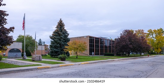 Standish, Michigan, USA - October 23, 2021: The Arenac County Administration Building And It Is Veterans Memorial