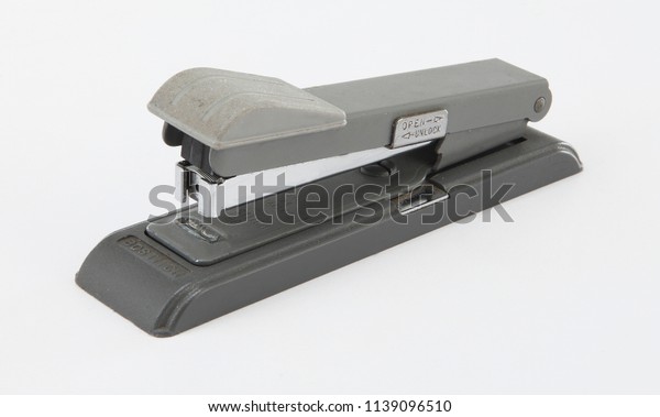 mechanical stapler