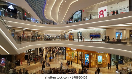 36,859 Shopping in korea Images, Stock Photos & Vectors | Shutterstock