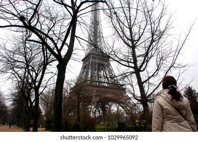 Staring at Eiffel Tower