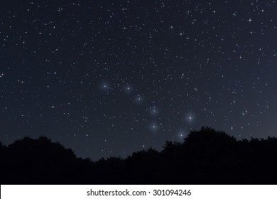 Starry night Ursa Major,Big Dipper constellation with diffraction spikes Beautiful night sky 
Starry night